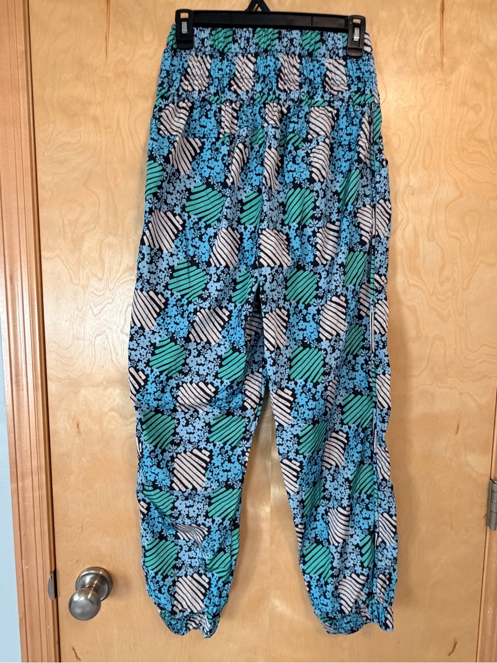 Free People The Way Movement joggers - ๐ size small - NWOT - Picture 3 of 6